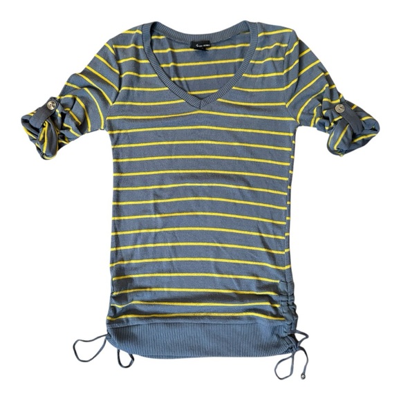 PURE REBEL ruched V-neck sweater, size Medium - Picture 1 of 8